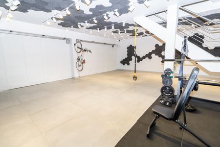 Casa à venda com 280m², 6 quartos e 6 vagasAcademia