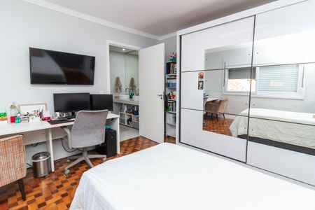 Casa à venda com 280m², 6 quartos e 6 vagasSuíte 2