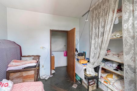 Casa à venda com 395m², 3 quartos e 4 vagas Casa à venda com 395m², 3 quartos e 4 vagasQuarto 1