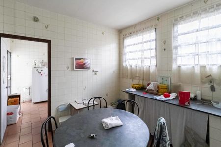 Casa à venda com 395m², 3 quartos e 4 vagas Casa à venda com 395m², 3 quartos e 4 vagasCozinha