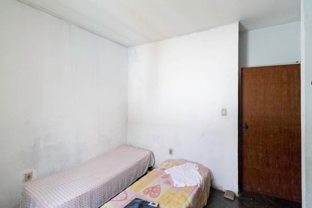 Casa à venda com 395m², 3 quartos e 4 vagas Casa à venda com 395m², 3 quartos e 4 vagasQuarto 2