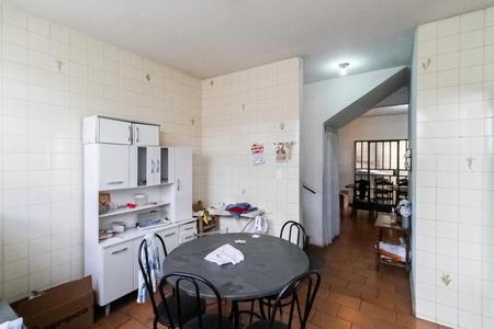 Casa à venda com 395m², 3 quartos e 4 vagas Casa à venda com 395m², 3 quartos e 4 vagasCozinha