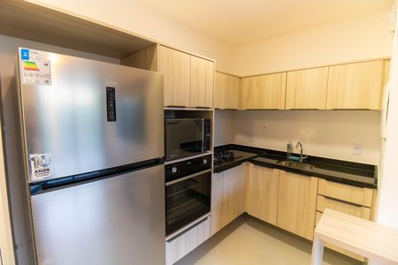 Studio para alugar com 34m², 1 quarto e 1 vaga Studio para alugar com 34m², 1 quarto e 1 vagaStudio