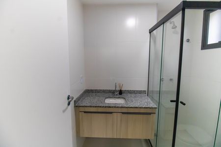 Studio para alugar com 34m², 1 quarto e 1 vaga Studio para alugar com 34m², 1 quarto e 1 vagaBanheiro