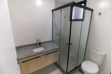Studio para alugar com 34m², 1 quarto e 1 vaga Studio para alugar com 34m², 1 quarto e 1 vagaBanheiro