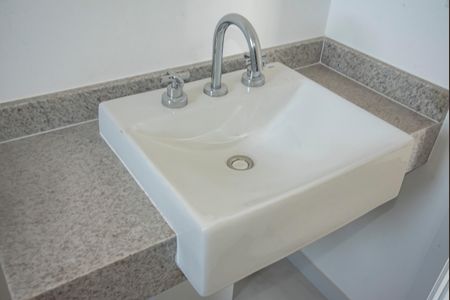 Apartamento à venda com 147m², 4 quartos e 2 vagasBanheiro