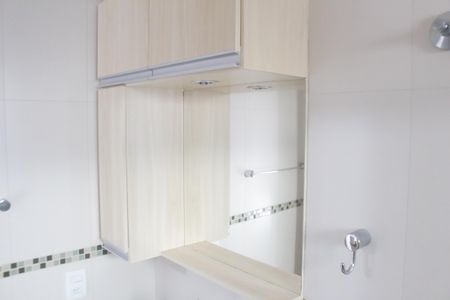 Casa à venda com 220m², 3 quartos e 2 vagasBanheiro da Suíte