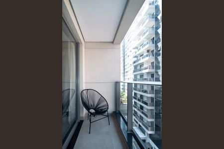 Studio à venda com 29m², 1 quarto e sem vagaVaranda