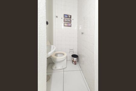 Apartamento à venda com 58m², 2 quartos e 1 vagaBanheiro 2