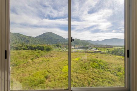 Apartamento à venda com 43m², 2 quartos e 1 vaga Apartamento à venda com 43m², 2 quartos e 1 vagaVista