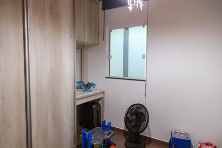 Casa à venda com 250m², 5 quartos e 2 vagas Casa à venda com 250m², 5 quartos e 2 vagasQuarto 1