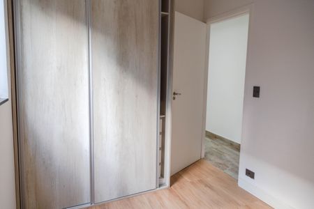 Casa à venda com 250m², 5 quartos e 2 vagas Casa à venda com 250m², 5 quartos e 2 vagasQuarto 3