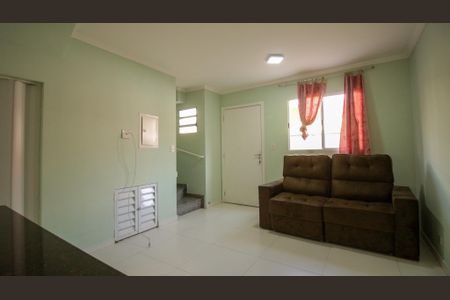 Casa de condomínio à venda com 90m², 2 quartos e 1 vaga Casa de condomínio à venda com 90m², 2 quartos e 1 vagaSala