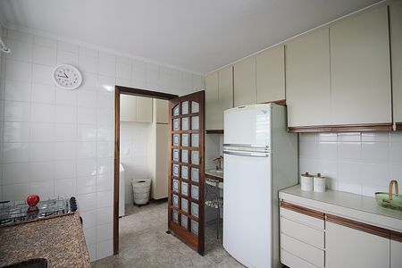 Apartamento à venda com 76m², 2 quartos e 1 vagaCozinha
