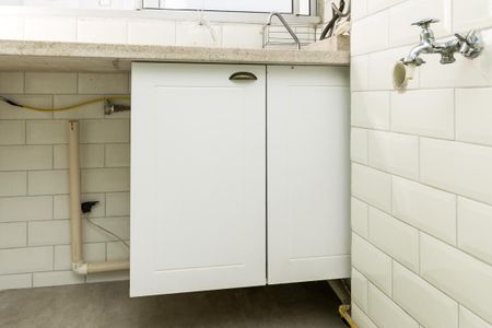 Apartamento à venda com 42m², 2 quartos e 1 vagaÁrea de Serviço - Armário