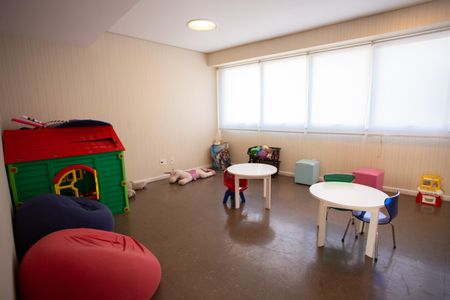 Apartamento à venda com 70m², 2 quartos e 1 vagaÁrea comum