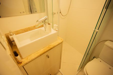 Apartamento à venda com 70m², 2 quartos e 1 vagaBanheiro Suíte 