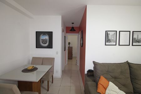 Apartamento à venda com 55m², 2 quartos e 1 vagaCorredor