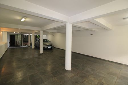 Casa à venda com 380m², 3 quartos e 7 vagasÁrea comum