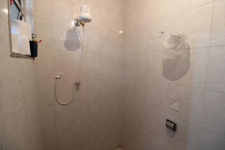 Casa à venda com 380m², 3 quartos e 7 vagasBanheiro 2