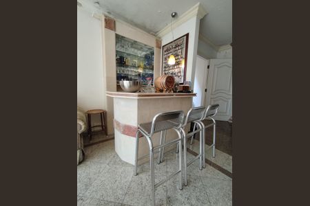 Casa à venda com 280m², 4 quartos e 5 vagasBar da Sala