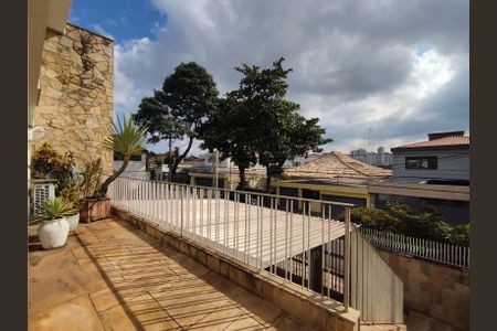 Casa à venda com 280m², 4 quartos e 5 vagasSacada