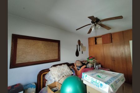 Casa à venda com 280m², 4 quartos e 5 vagasSuíte 2