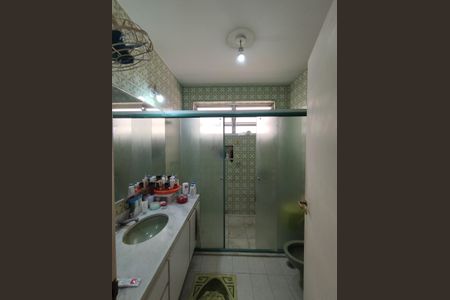 Casa à venda com 280m², 4 quartos e 5 vagasBanheiro 3