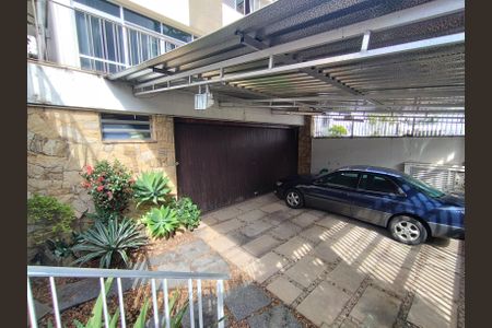 Casa à venda com 280m², 4 quartos e 5 vagasGaragem
