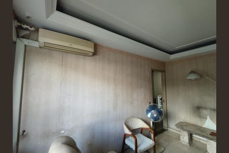 Casa à venda com 280m², 4 quartos e 5 vagasQuarto