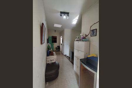 Casa à venda com 280m², 4 quartos e 5 vagasCorredor