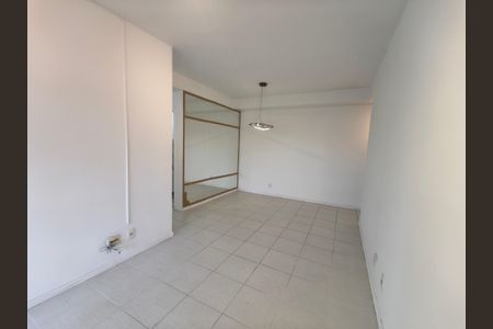 Apartamento para alugar com 73m², 3 quartos e 2 vagasSala