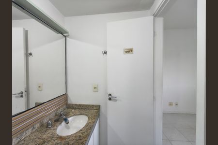 Apartamento para alugar com 73m², 3 quartos e 2 vagasBanheiro Suíte 