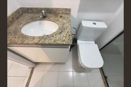 Apartamento para alugar com 73m², 3 quartos e 2 vagasBanheiro Social