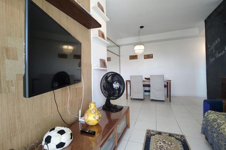 Apartamento para alugar com 73m², 3 quartos e 2 vagasSala