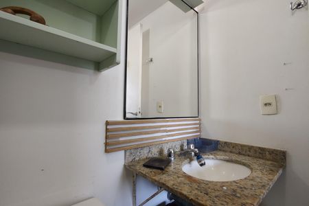 Apartamento para alugar com 73m², 3 quartos e 2 vagasBanheiro da Suíte