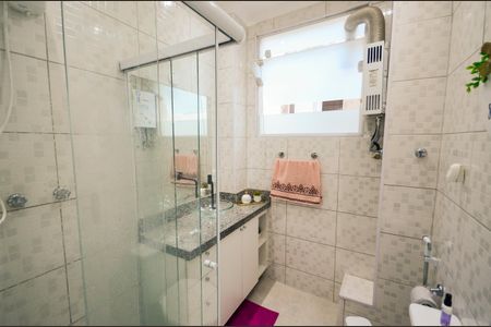 Apartamento à venda com 66m², 2 quartos e sem vaga Apartamento à venda com 66m², 2 quartos e sem vagaBanheiro
