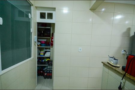 Apartamento à venda com 66m², 2 quartos e sem vaga Apartamento à venda com 66m², 2 quartos e sem vagaÁrea de Serviço