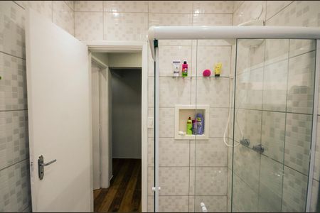 Apartamento à venda com 66m², 2 quartos e sem vaga Apartamento à venda com 66m², 2 quartos e sem vagaBanheiro