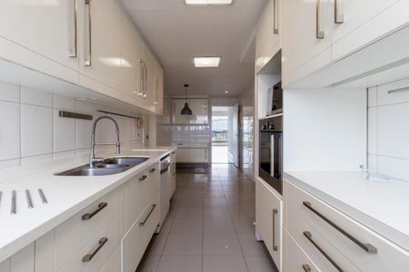 Apartamento à venda com 292m², 4 quartos e 4 vagasFoto 32