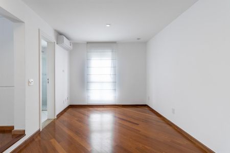 Apartamento à venda com 292m², 4 quartos e 4 vagasFoto 26