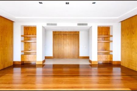 Apartamento à venda com 310m², 3 quartos e 6 vagasFoto 03