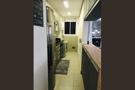 Apartamento à venda com 68m², 3 quartos e 2 vagasCozinha