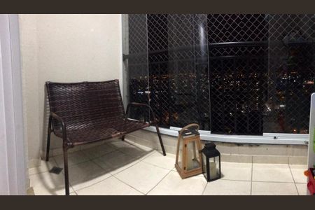 Apartamento à venda com 68m², 3 quartos e 2 vagasVaranda