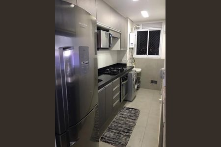 Apartamento à venda com 68m², 3 quartos e 2 vagasCozinha