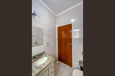Casa à venda com 200m², 3 quartos e 2 vagasBanheiro