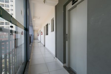 Apartamento para alugar com 30m², 1 quarto e sem vaga Apartamento para alugar com 30m², 1 quarto e sem vagaHall de Entrada