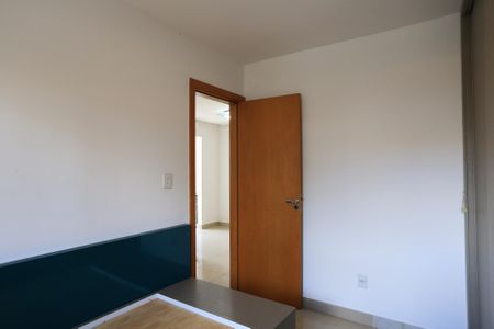 Apartamento à venda com 100m², 2 quartos e 2 vagas Apartamento à venda com 100m², 2 quartos e 2 vagasQuarto 2