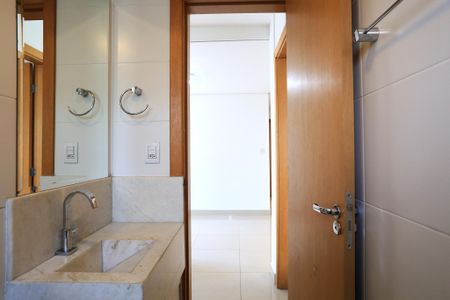 Apartamento à venda com 100m², 2 quartos e 2 vagas Apartamento à venda com 100m², 2 quartos e 2 vagasBanheiro