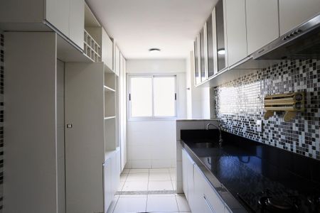 Apartamento à venda com 100m², 2 quartos e 2 vagas Apartamento à venda com 100m², 2 quartos e 2 vagasCozinha
